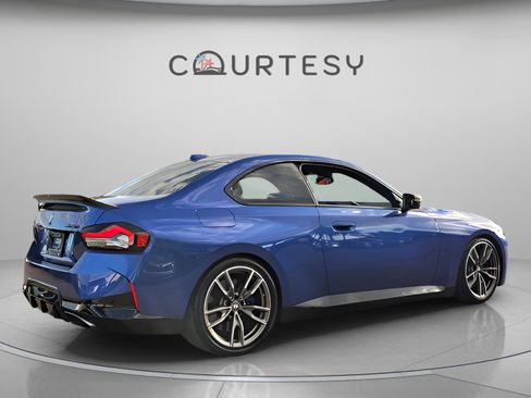 Used 2023 BMW M240i Coupe image 5