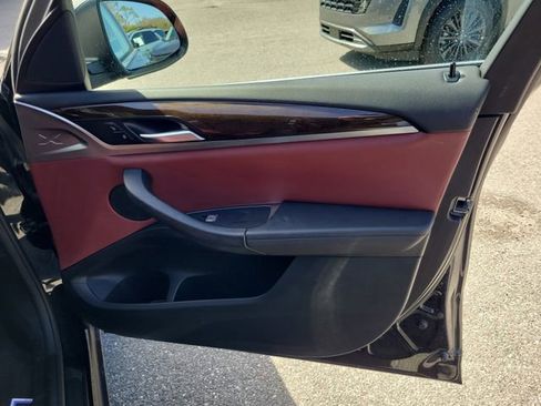 Used 2024 BMW X3 sDrive30i w/ Convenience Package image 38