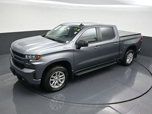 Used 2020 Chevrolet Silverado 1500 RST image 17