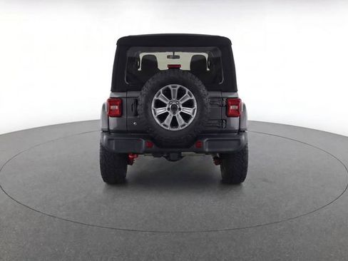 Used 2018 Jeep Wrangler Unlimited Rubicon AWD/4WD image 6