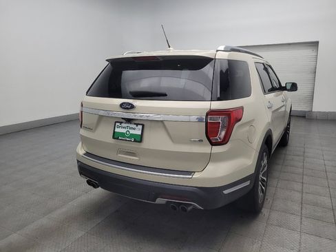 Used 2018 Ford Explorer Platinum AWD/4WD image 9