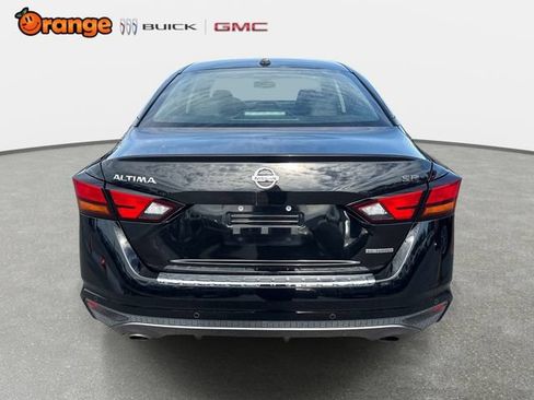 Used 2022 Nissan Altima 2.0 SR FWD image 4