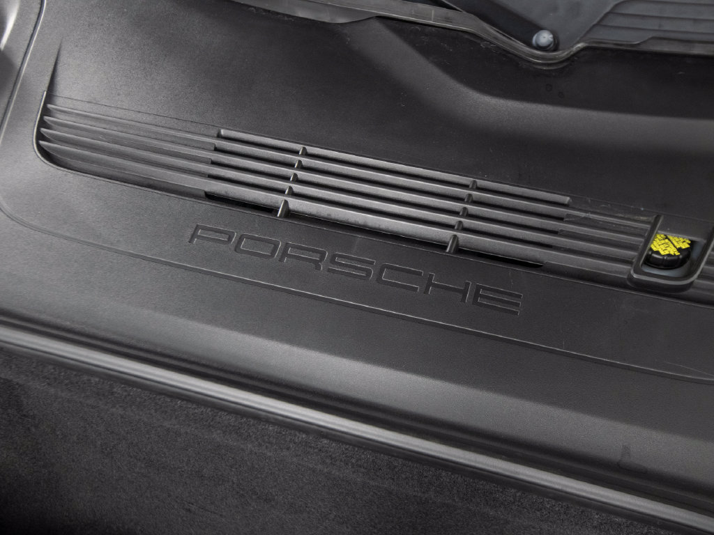 Certified 2021 Porsche 718 Boxster Spyder RWD image 61