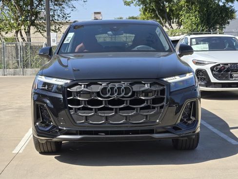 New 2026 Audi SQ7 Prestige AWD/4WD image 4