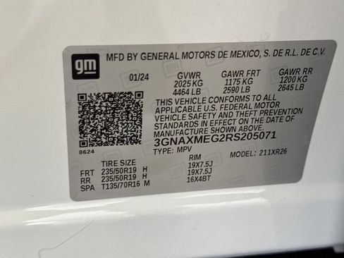 Used 2024 Chevrolet Equinox RS FWD image 30