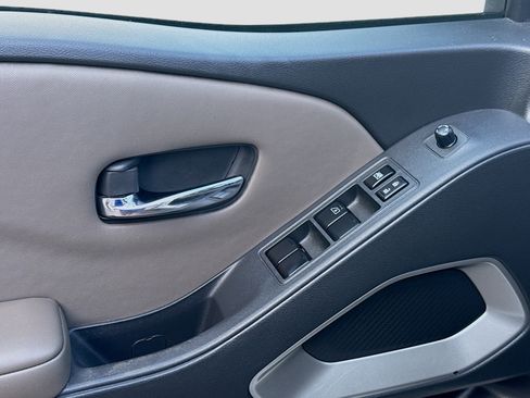 Used 2024 Nissan Frontier SV w/ Technology Package image 16