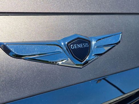 Used 2018 Genesis G90 5.0 Ultimate AWD/4WD image 5