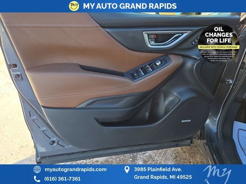Used 2019 Subaru Forester Touring w/ Popular Package #3 image 10