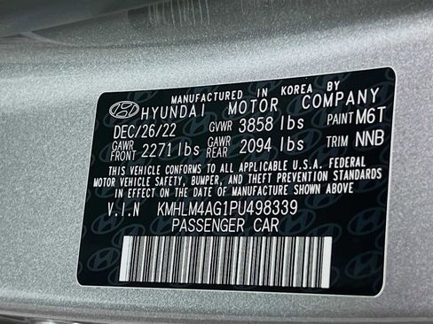 Certified 2023 Hyundai Elantra SEL w/ Preferred Accessory Package image 30