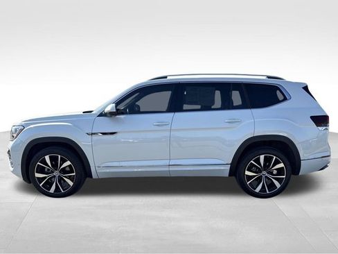 Used 2025 Volkswagen Atlas SEL Premium R-Line AWD/4WD image 2