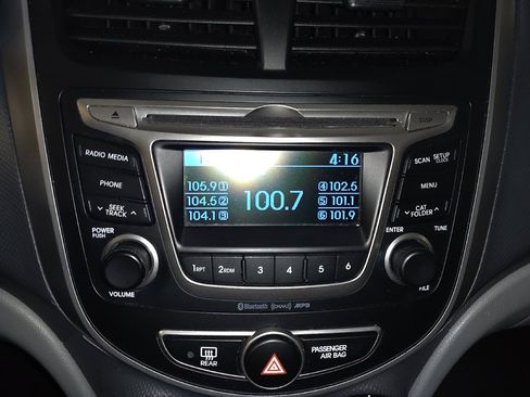 Used 2017 Hyundai Accent Value Edition image 25