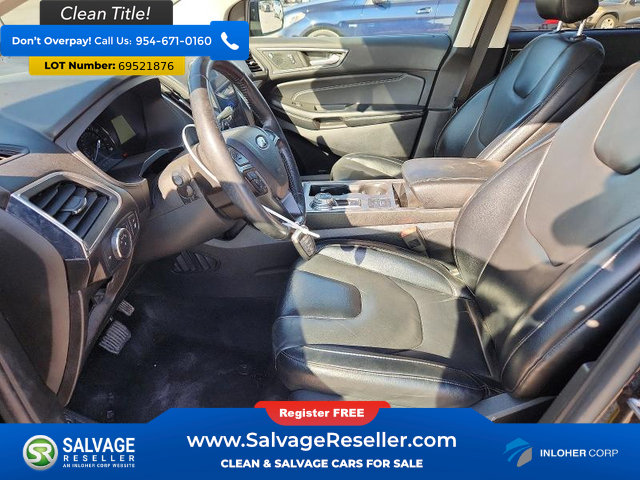 Used 2022 Ford Edge Titanium AWD/4WD image 9