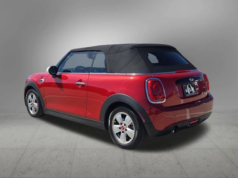 Used 2017 MINI Cooper Convertible image 4
