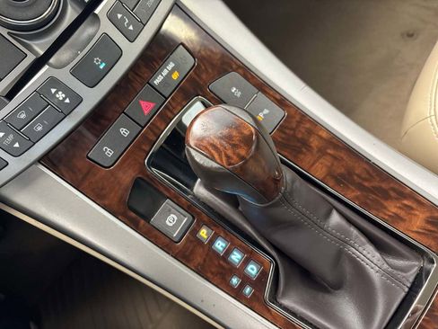 Used 2010 Buick LaCrosse CXL image 18