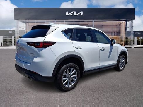 Used 2023 MAZDA CX-5 AWD 2.5 S w/ Select Package image 6