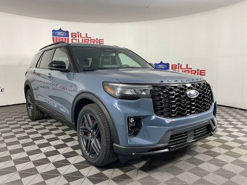 New 2026 Ford Explorer ST-Line w/ ST-Line Street Pack RWD image 1