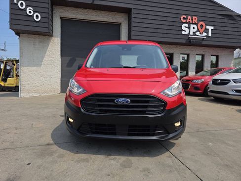 Used 2022 Ford Transit Connect XLT FWD image 2