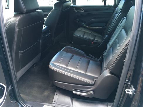 Used 2017 GMC Yukon XL Denali w/ Open Road Package AWD/4WD image 26