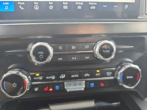 Used 2024 Ford F250 Lariat w/ Lariat Ultimate Package image 19