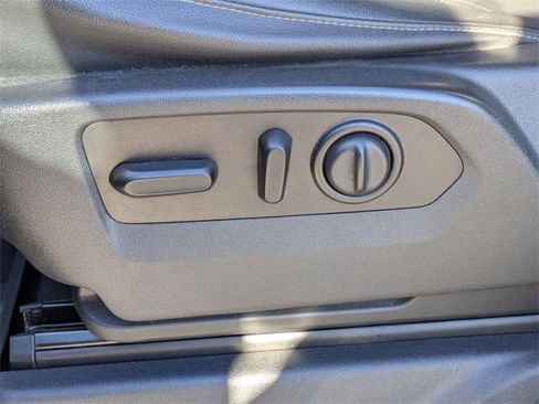 Used 2021 Chevrolet Silverado 1500 LT Trail Boss w/ Convenience Package II image 13