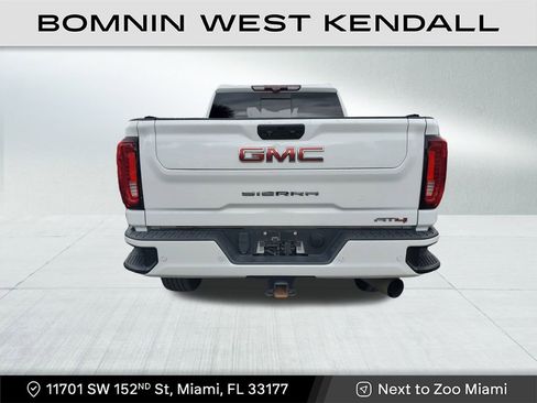 Used 2021 GMC Sierra 2500 AT4 w/ AT4 Premium Plus Package image 5
