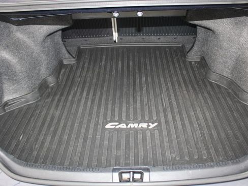 Used 2015 Toyota Camry XLE w/ Moonroof Package FWD image 59