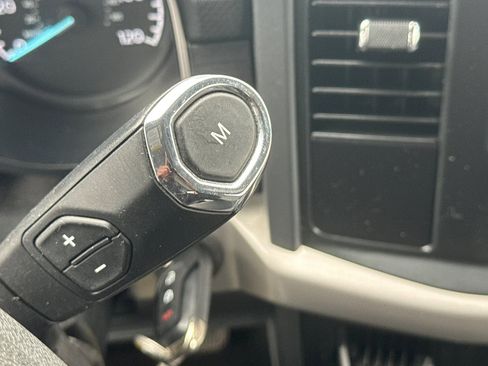 Used 2021 Ford F150 XLT image 21