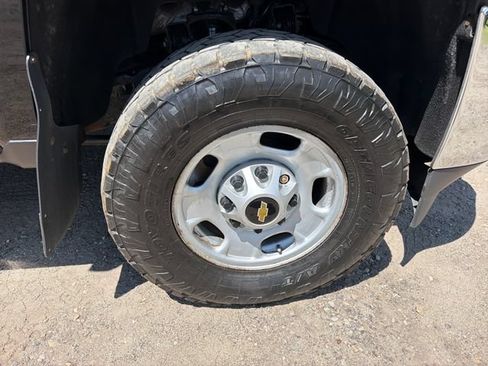 Used 2019 Chevrolet Silverado 2500 W/T AWD/4WD image 27