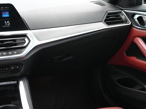 Used 2022 BMW 430i Coupe w/ M Sport Package RWD image 9