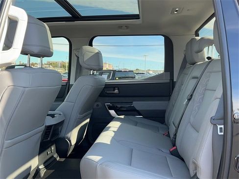 Used 2023 Toyota Tundra Limited image 16