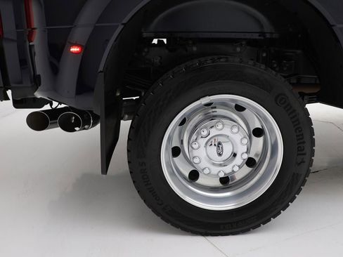 Used 2024 Ford F450 Platinum image 12