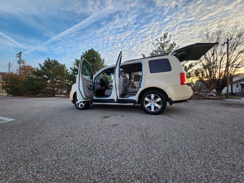 Used 2012 Honda Pilot Touring image 47