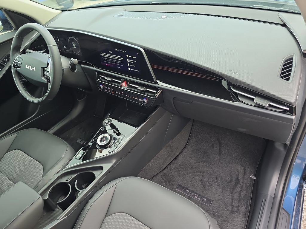 New 2026 Kia Niro Wind FWD image 12