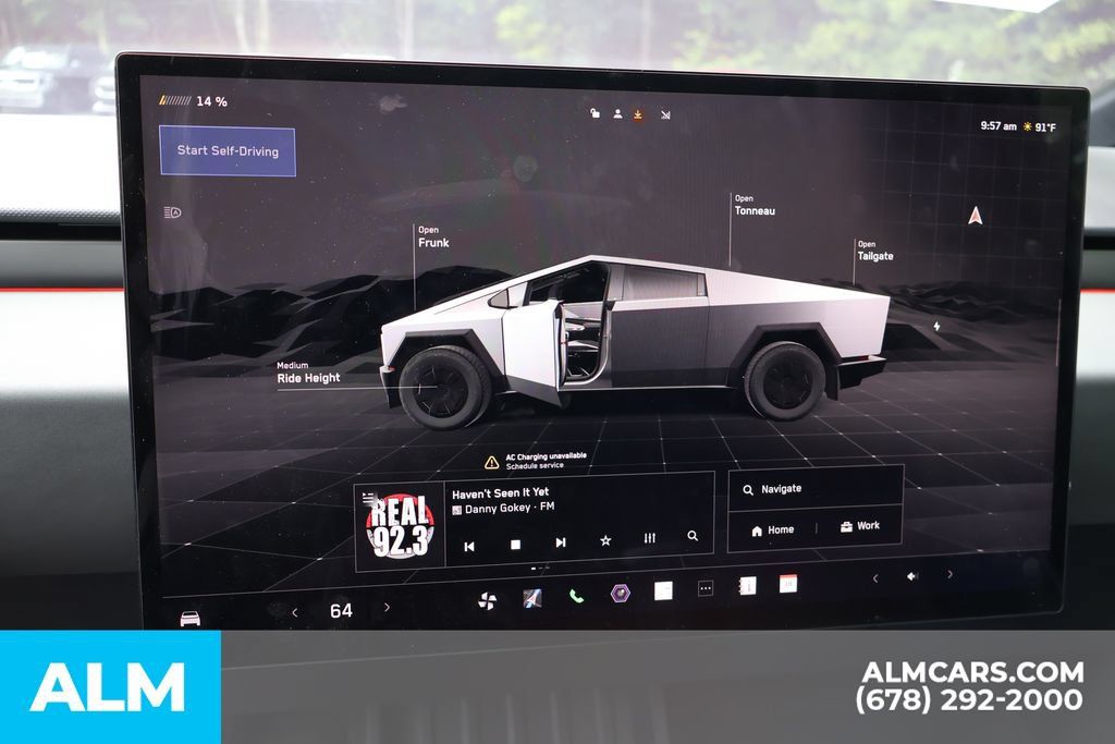 Used 2024 Tesla Cybertruck AWD Crew Cab image 28