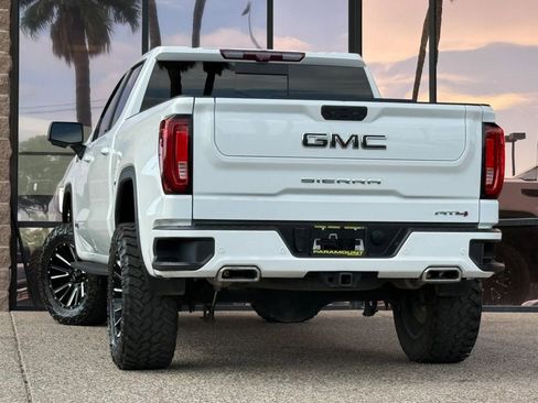 Used 2023 GMC Sierra 1500 AT4 w/ AT4 Premium Package AWD/4WD image 8