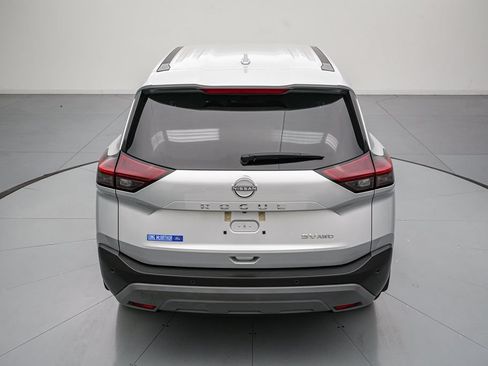 Used 2023 Nissan Rogue SV AWD/4WD image 5