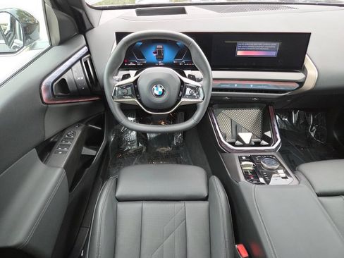 Used 2025 BMW X3 xDrive30i AWD/4WD image 26