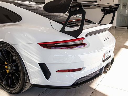 Used 2019 Porsche 911 GT3 RS image 16