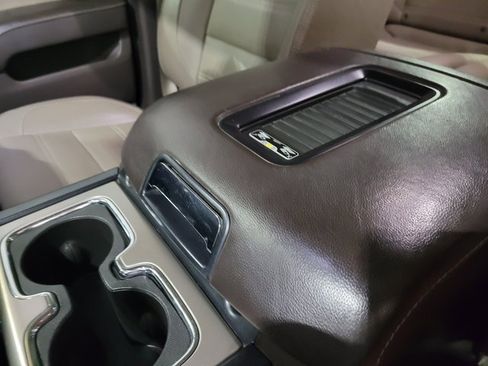 Used 2016 GMC Sierra 2500 Denali image 38