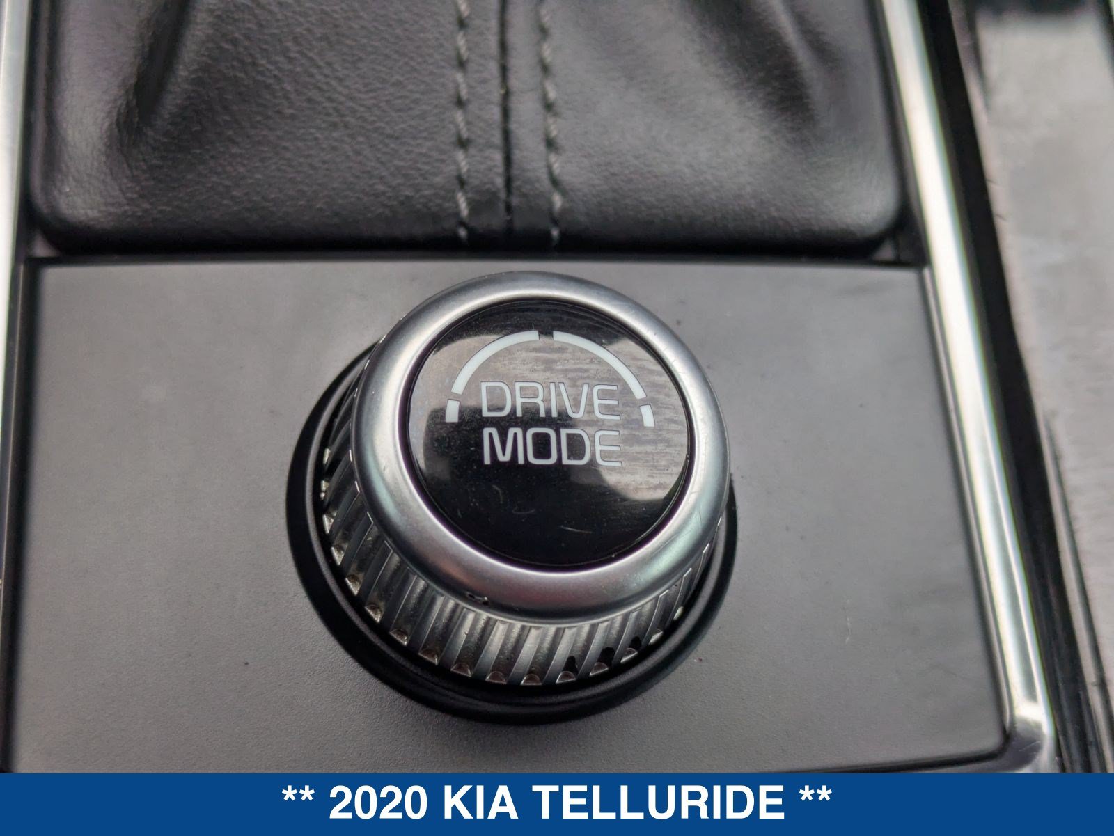 Used 2020 Kia Telluride EX FWD image 36