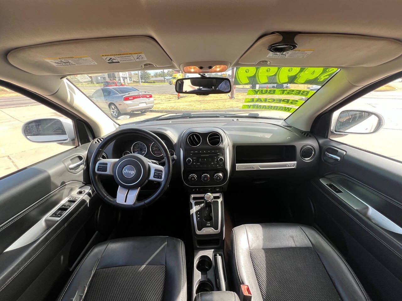 Used 2016 Jeep Compass Latitude AWD/4WD image 9