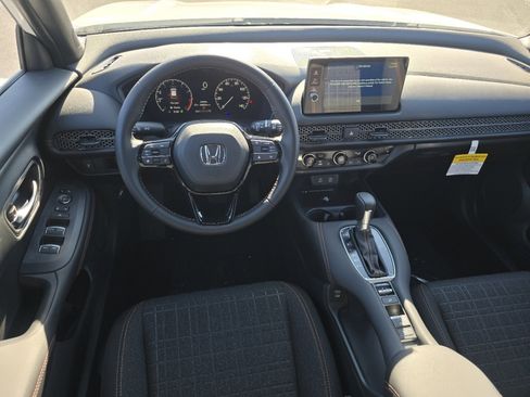 New 2026 Honda HR-V Sport image 25