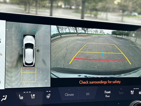 Certified 2023 Lexus RX 500h F Sport image 25