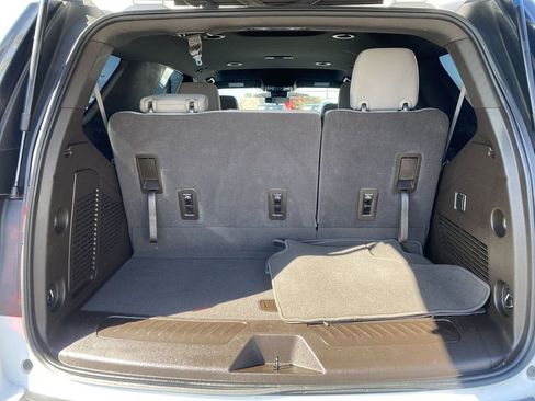 Used 2023 GMC Yukon SLE image 26