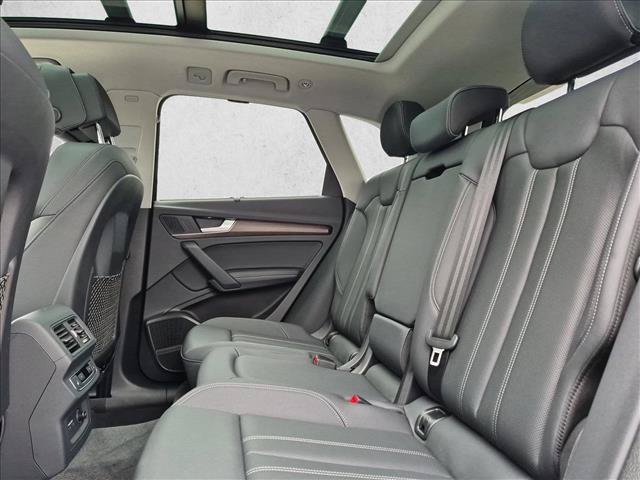 Used 2023 Audi Q5 2.0T Prestige AWD/4WD image 21