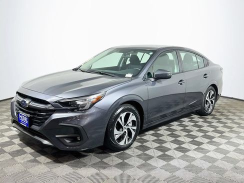 Used 2025 Subaru Legacy Premium AWD/4WD image 3