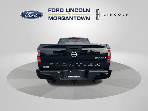 Used 2023 Nissan Frontier SV w/ Technology Package image 8