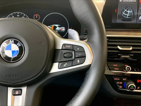 Used 2019 BMW 530i xDrive w/ Executive Package image 24