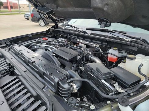 Used 2025 GMC Sierra 2500 AT4 w/ AT4 Premium Plus Package AWD/4WD image 37
