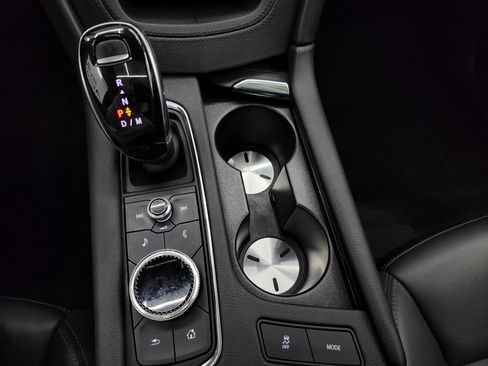 Used 2020 Cadillac XT5 Premium Luxury image 45